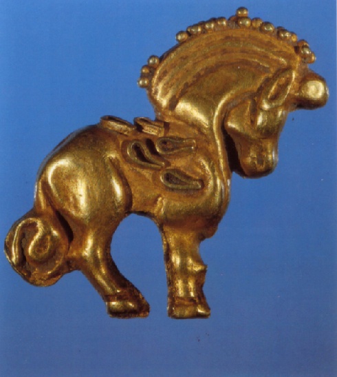 Abb.4: Ai Khanum. Ein Pferdchen aus Gold, aus der Wende des 2. Jh. v. Chr.; Privatsammlung Fritz Mamier ( Foto: Hans-Joachim Risto)